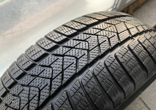 Pirelli Winter Sottozero 3 245/50 R19