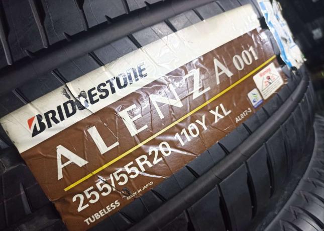 Bridgestone Alenza 001 255/55 R20 110Y