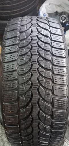 Bridgestone Blizzak LM-32 235/40 R19 96V