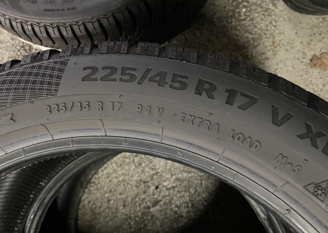 Continental ContiWinterContact TS 860 225/45 R17 94V