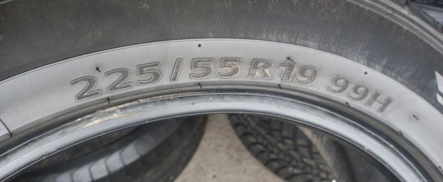 Kumho Crugen Premium KL33 225/55 R19 99H