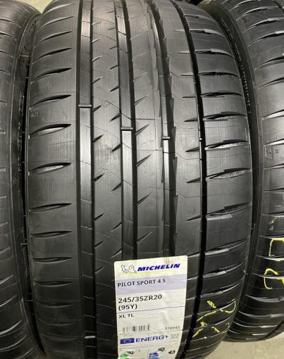 Michelin Pilot Sport 5 245/35 R20 Y