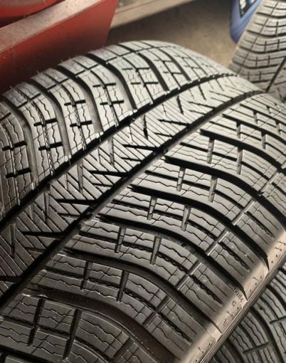 Michelin Pilot Alpin 5 275/45 R20 и 305/40 R20