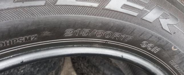 Bridgestone Dueler H/P 215/60 R17 96H