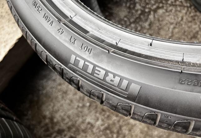 Pirelli Cinturato P7 255/40 R18