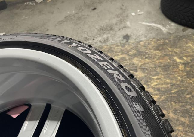 Pirelli Winter Sottozero 3 255/40 R20 101W