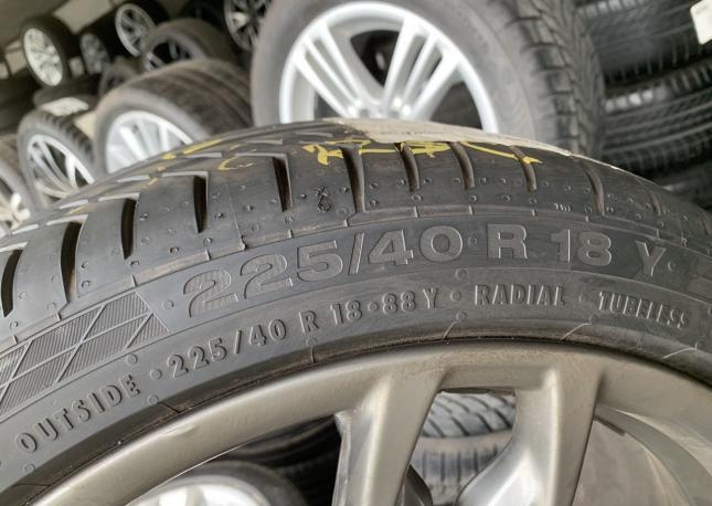 Continental ContiSportContact 5 225/40 R18 и 245/35 R18 88Y