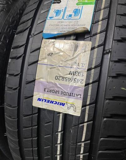 Michelin Latitude Sport 3 ZP 245/45 R20 и 275/40 R20 W