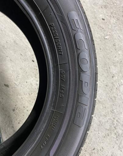 Bridgestone Ecopia EP422 225/55 R17