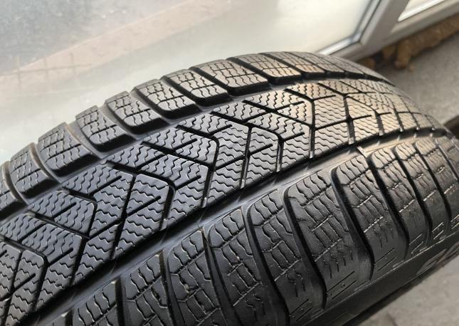 Pirelli Winter Sottozero 3 245/50 R19