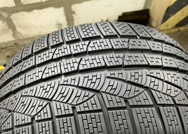 Pirelli Winter Sottozero II 265/35 R19 98W