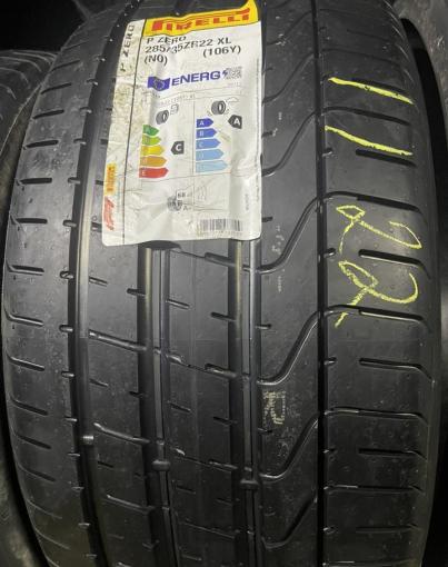 Pirelli P Zero II 285/35 R22 и 315/30 R22 Y