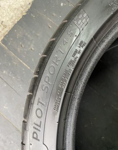 Michelin Pilot Sport 4 S 275/35 R19