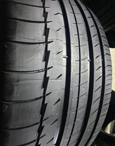 Michelin Pilot Sport PS2 305/30 R19 102Y