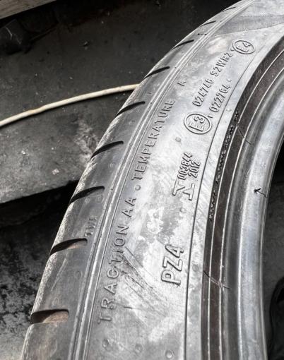 Pirelli P Zero PZ4 275/35 R20