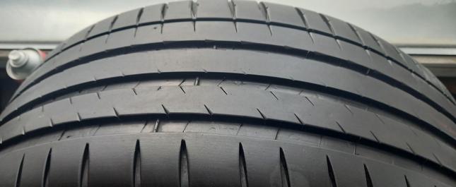 Michelin Pilot Sport 4 S 265/40 R22 106Y