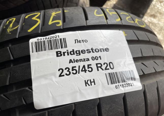 Bridgestone Alenza 001 235/45 R20 Y