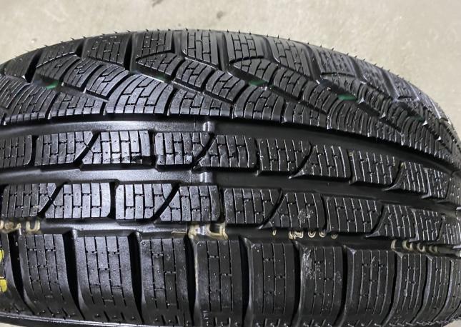 Pirelli Winter Sottozero 210 Serie II 225/50 R17 94H