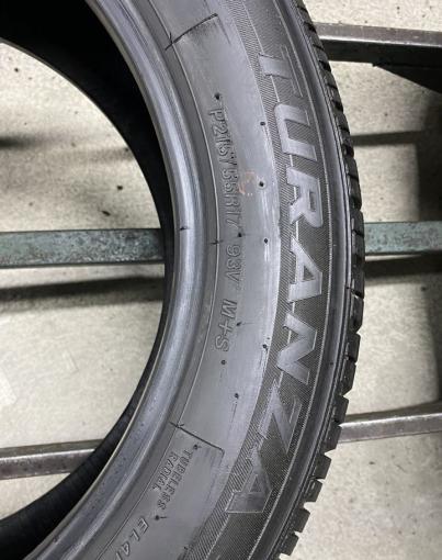 Bridgestone Turanza EL400 215/55 R17