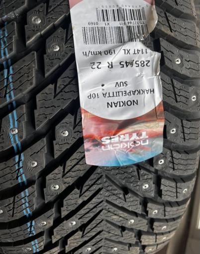 Nokian Tyres Hakkapeliitta 10 285/45 R22