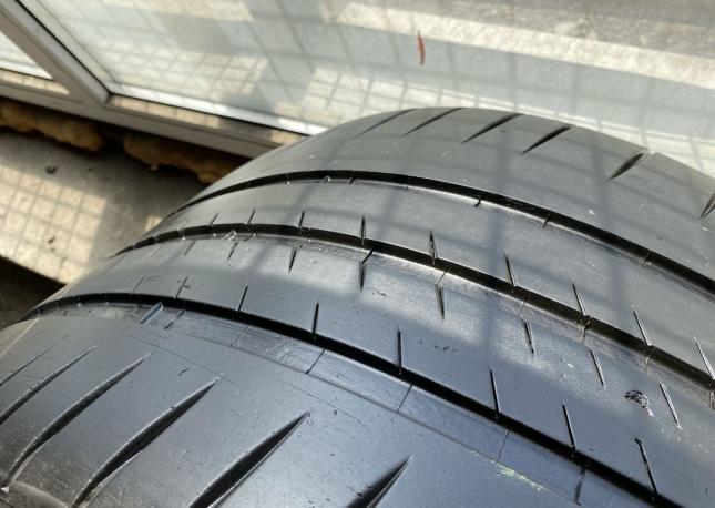 Michelin Pilot Sport Cup 2 325/30 R21 108Y