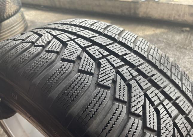 Hankook Winter I&#39;Cept Evo2 W320A SUV 285/45 R21 113V