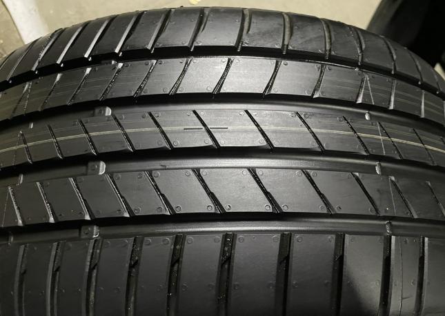 Bridgestone Turanza T005 245/40 R19 94W