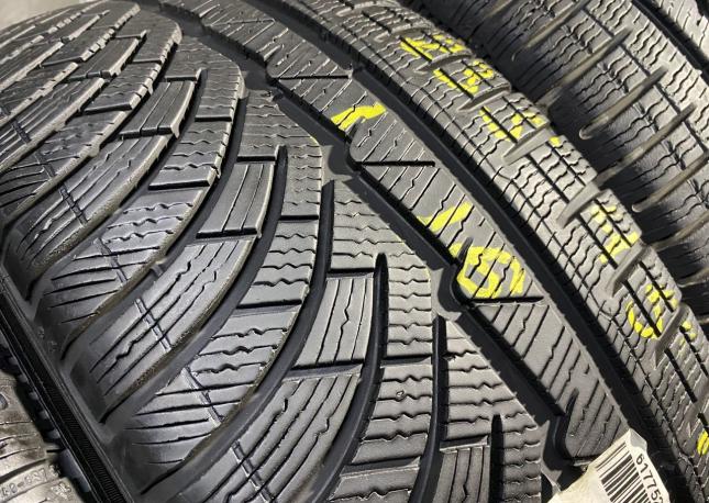 Michelin Pilot Alpin PA5 235/45 R18 98V