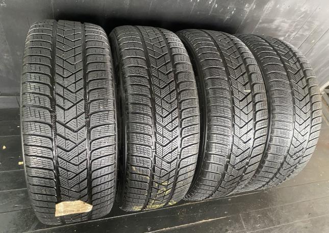 Pirelli Scorpion Winter 235/60 R18