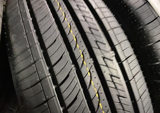 Roadstone N5000 Plus 215/60 R16 95H