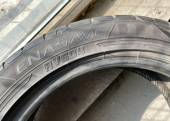 Dunlop Enasave RV504 205/50 R17 93V