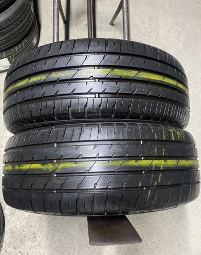 Dunlop Enasave RV504 215/55 R17