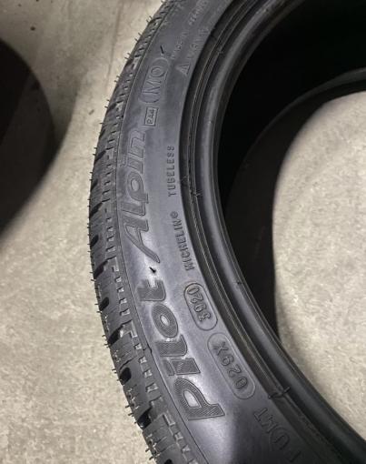 Michelin Pilot Alpin PA4 225/45 R18