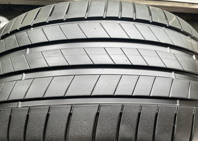 Bridgestone Turanza T005 255/35 R21 98Y