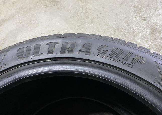 Goodyear UltraGrip Performance 235/45 R18 98V