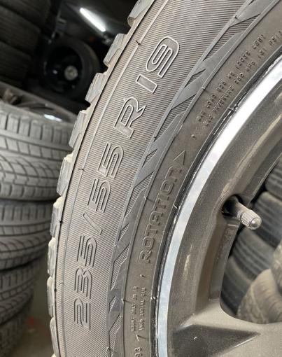 Nokian Tyres Hakkapeliitta 9 SUV 235/55 R19