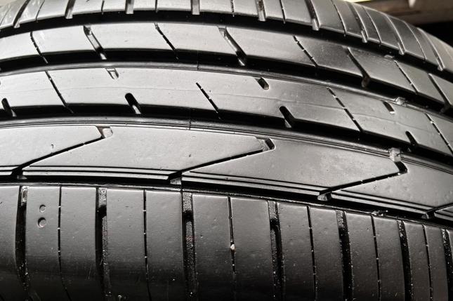 Hankook Ventus S1 Evo 2 K117B 235/65 R17