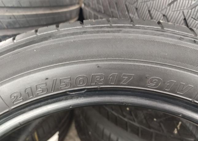 Kumho Solus KH17 215/50 R17 91V