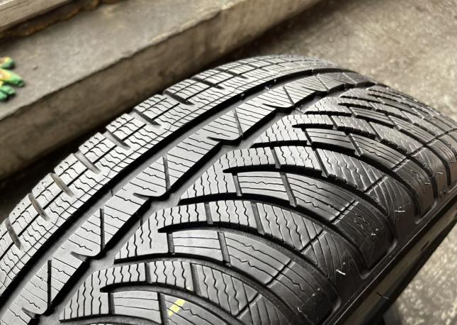 Michelin Pilot Alpin PA4 245/45 R19 и 275/40 R19 W