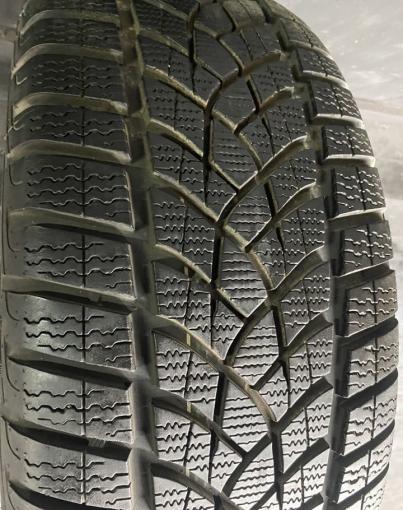 Goodyear UltraGrip Performance Gen-1 235/55 R18