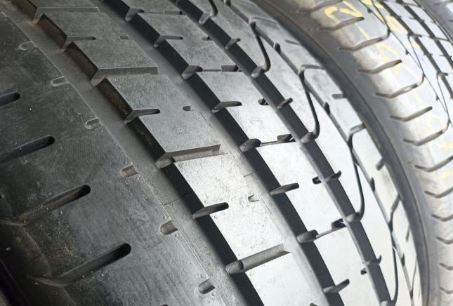 Pirelli P Zero Corsa 275/35 R21