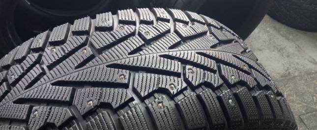 Pirelli Ice Zero 265/40 R21 105H