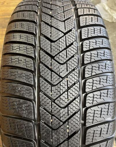 Pirelli Winter Sottozero 255/40 R20 101W