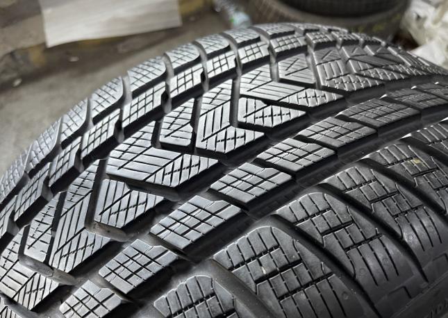 Pirelli Scorpion Winter 275/40 R20 106V