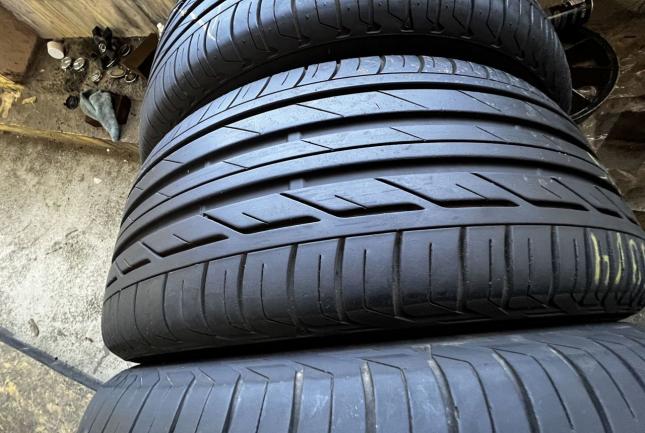 Bridgestone Turanza T001 225/50 R18