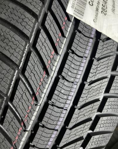 Continental ContiWinterContact TS 870 285/45 R22 и 325/40 R22 V