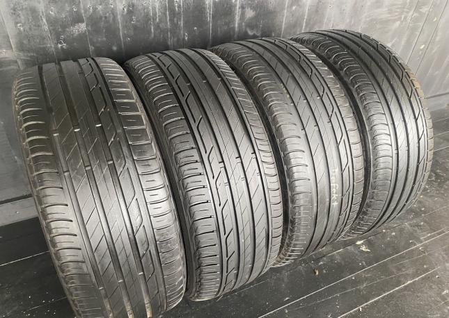 Bridgestone Turanza T001 215/50 R18