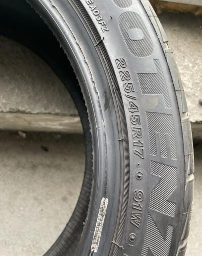 Bridgestone Potenza Adrenalin RE004 225/45 R17 91W