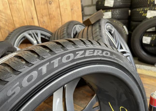 Pirelli Winter Sottozero 3 255/35 R21 98V