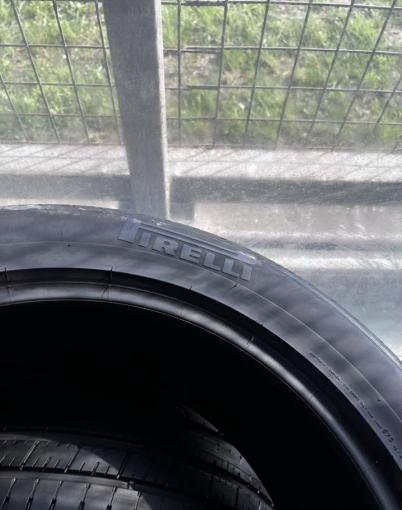 Pirelli P Zero PZ4 275/45 R21